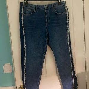 Top shop hayden jeans w 32 L 36 fits like a 12